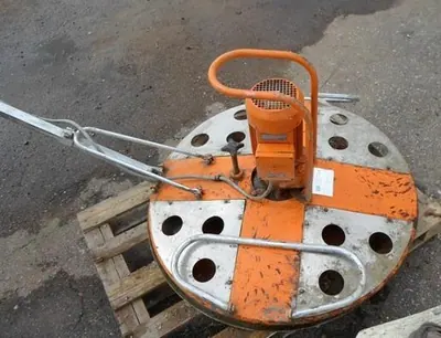 Elektrinė betono glaistyklė WIKKA GM1000