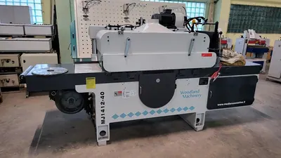 Daugiapjūklės staklės WOODLAND MACHINERY MJ1412-40