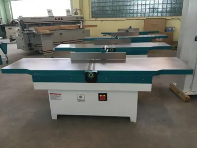 Leistuvas MB506C