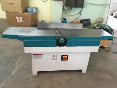 Leistuvas MB504A